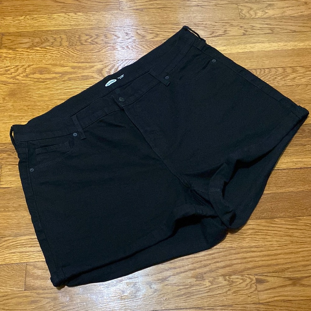 Old Navy Women's High Waist Shorts - Black